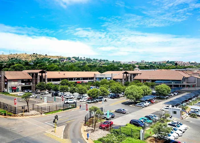 The Nicol Hotel And Apartments